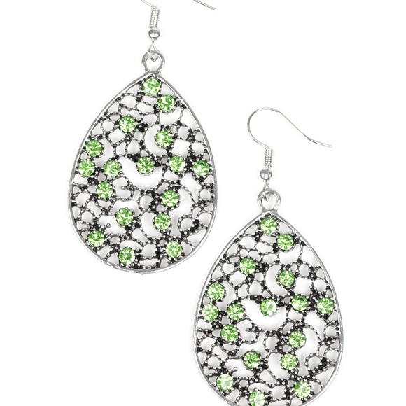 Earrings - Picture 4 of 16